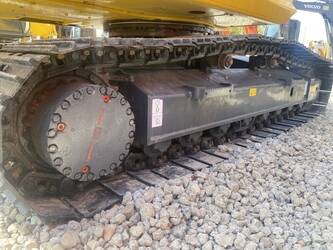 2025-komatsu-pc220lc-8-47419929