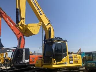 2025-komatsu-pc220lc-8-47419931