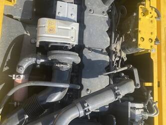 2025-komatsu-pc210lc-10-1456477-47419956