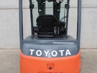 2017-toyota-8fbmt25-1443766-47431135
