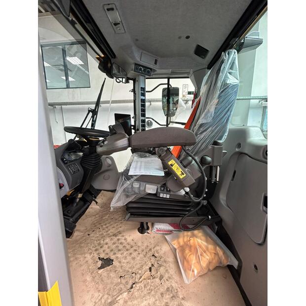 2026 Volvo L120H-47431343