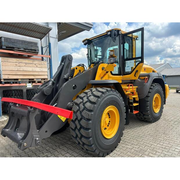 2026 Volvo L110H-47431369