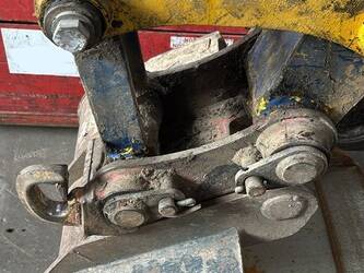 2006-komatsu-pc50mr-2-1456688-47431562