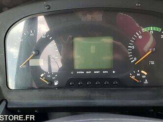 2010-mercedes-benz-intouro-1456720-47435451