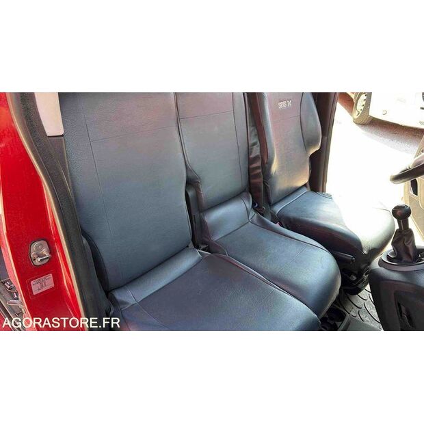 2014 Peugeot PARTNER-47435883
