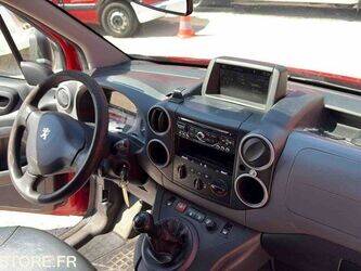 2014-peugeot-partner-1456733-47435911