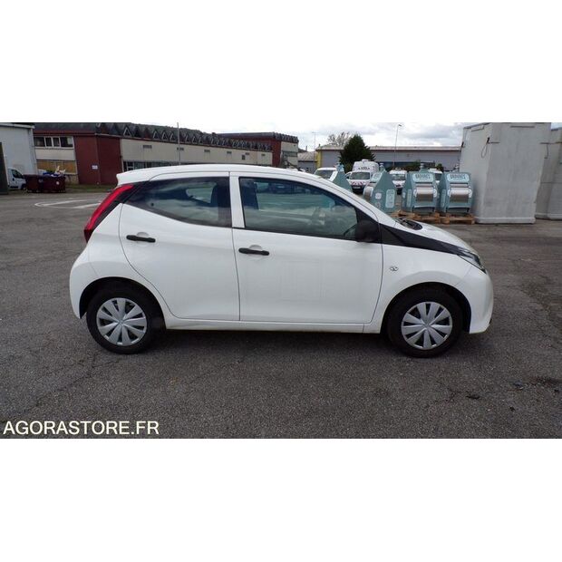 2020 Toyota AYGO-47436274