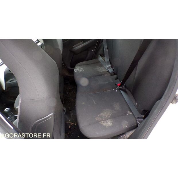 2020 Toyota AYGO-47436278