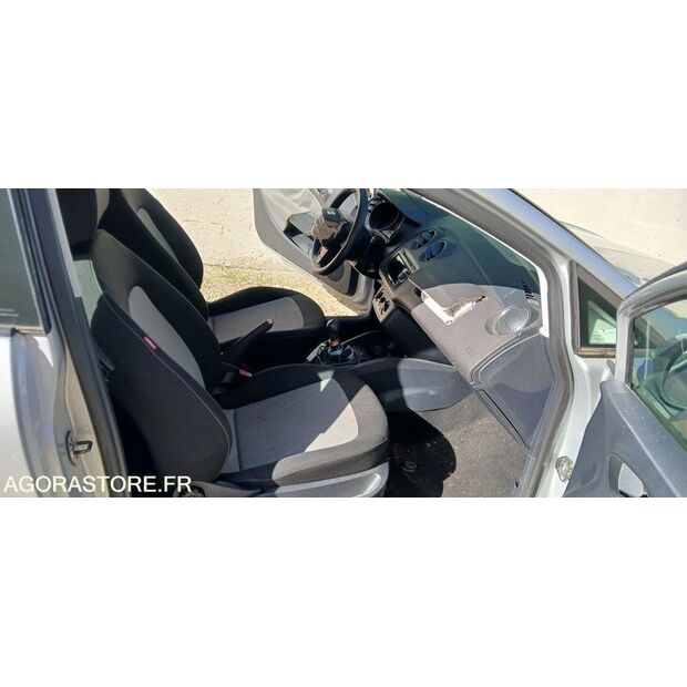 2012 Seat IBIZA-47436496