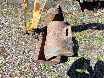 2002-komatsu-pc15r8-1456775-47436865