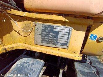 2002-komatsu-pc15r8-1456775-47436870