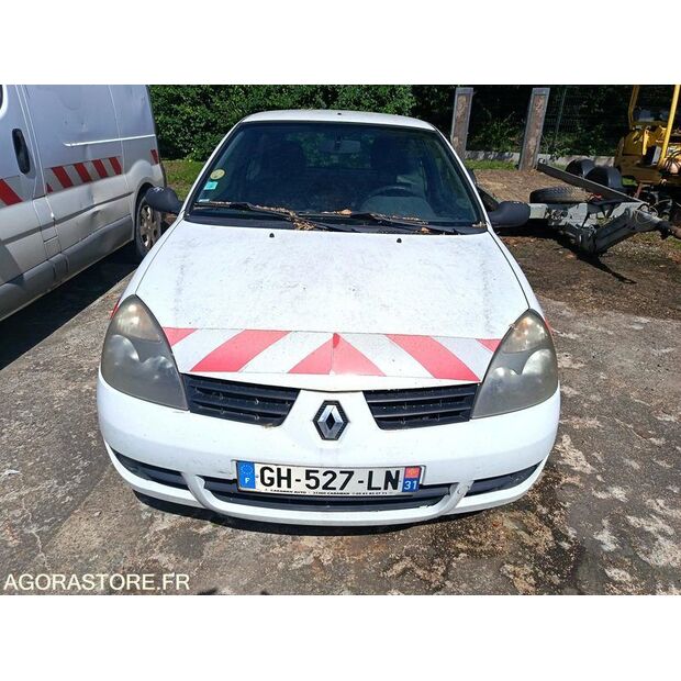 2007 Renault Clio-47436897