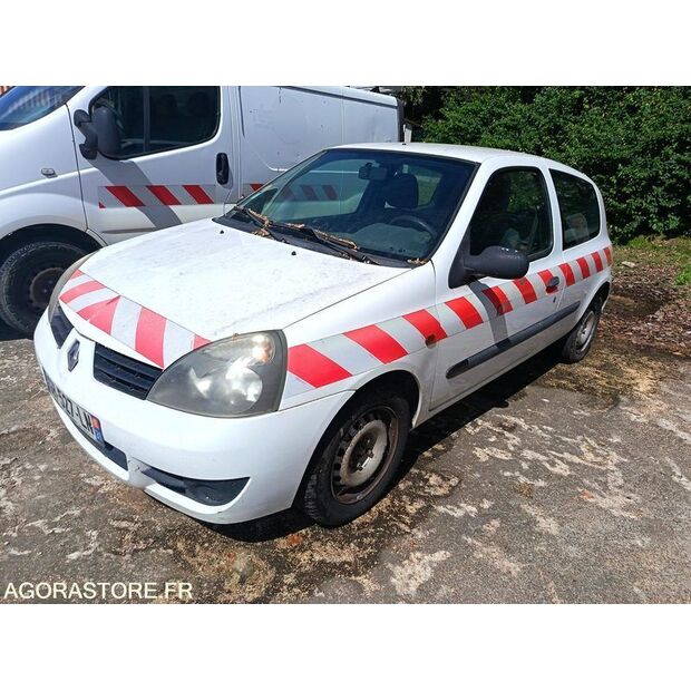 2007 Renault Clio-47436898