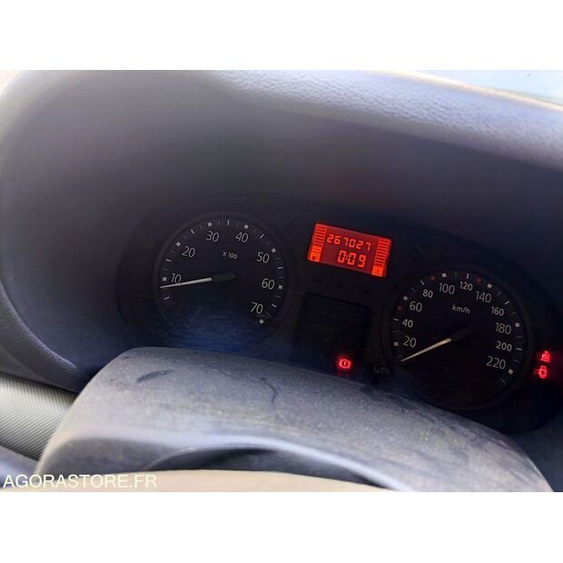 2007 Renault Clio-47436906