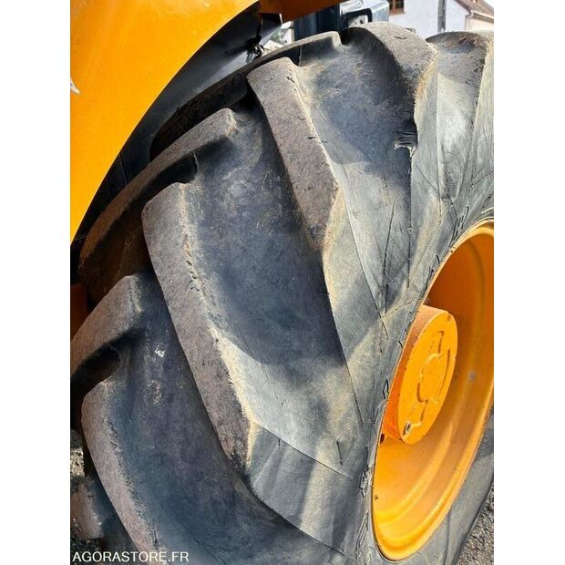 2001 جيه سي بي 926-4-47436976