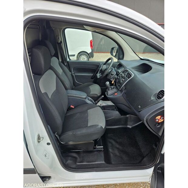 2020 Renault Kangoo-47437271
