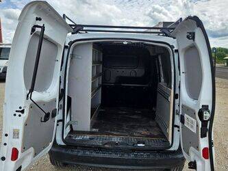 2020-renault-kangoo-1456794-47437276