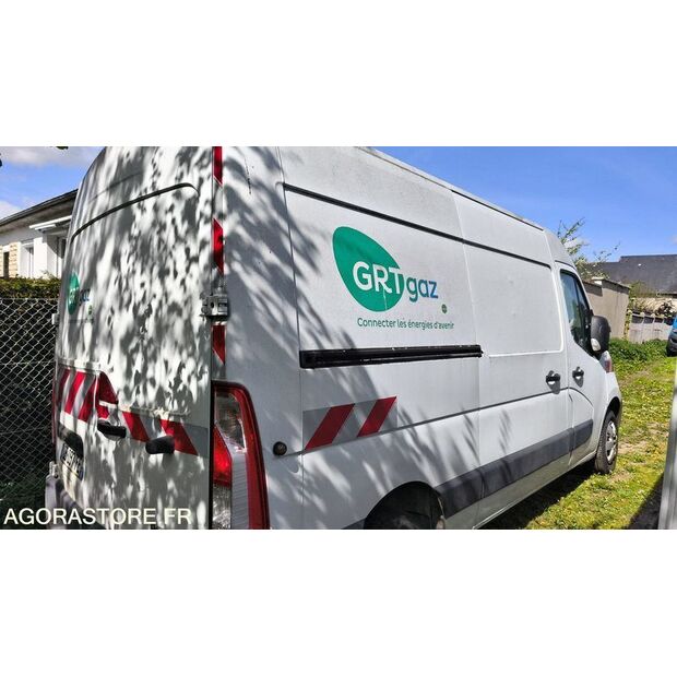 2012 Renault Master-47437328