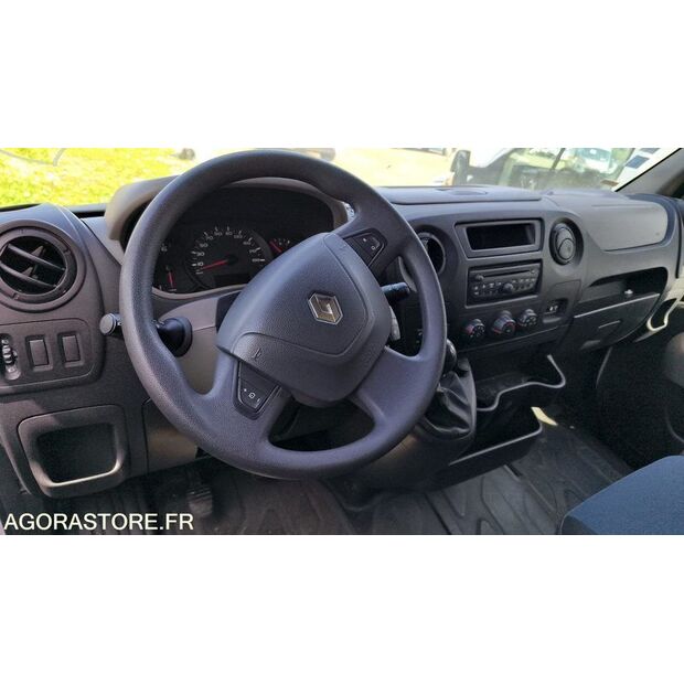 2012 Renault Master-47437338
