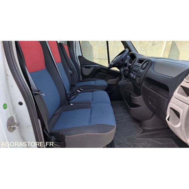 2012 Renault Master-47437348