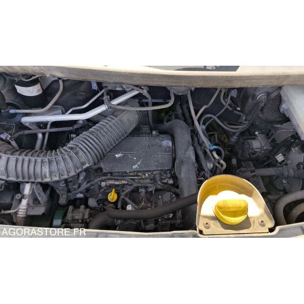 2012 Renault Master-47437353