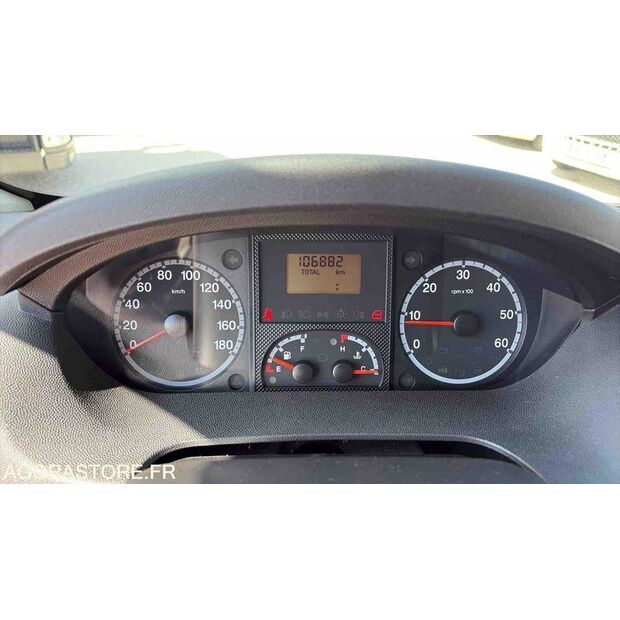 2012 بيجو BOXER-47437363
