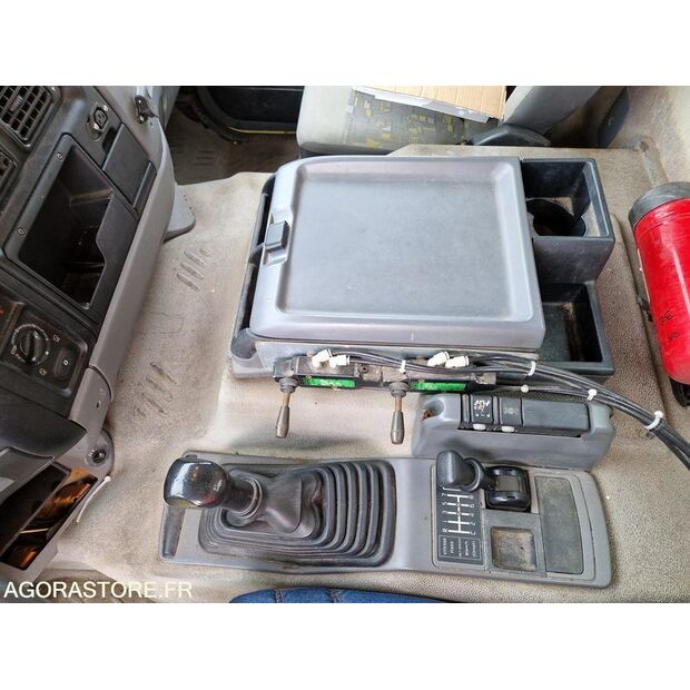 2003 Renault Kerax-47437486