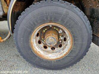 2003-renault-kerax-1456805-47437519