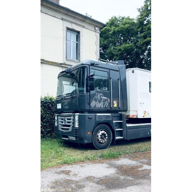 2007 Renault Magnum-47437562