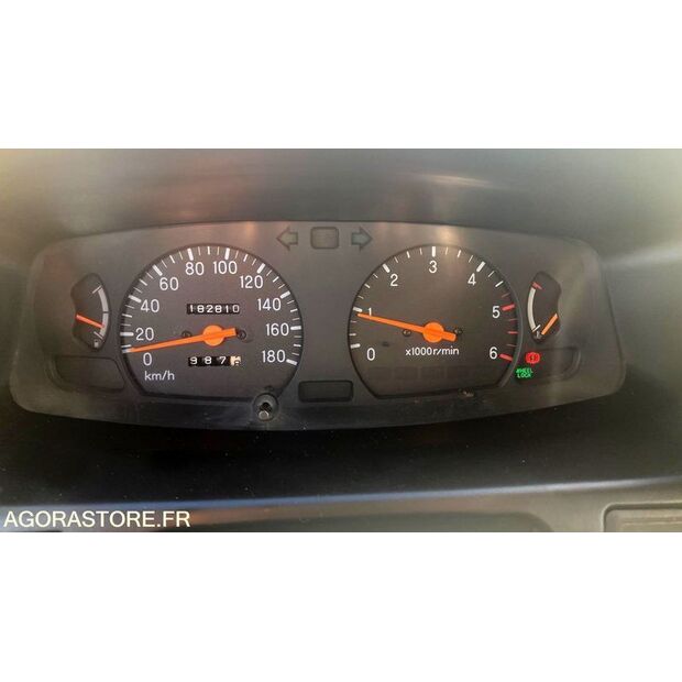 1999 MITSUBISHI L200-47437628