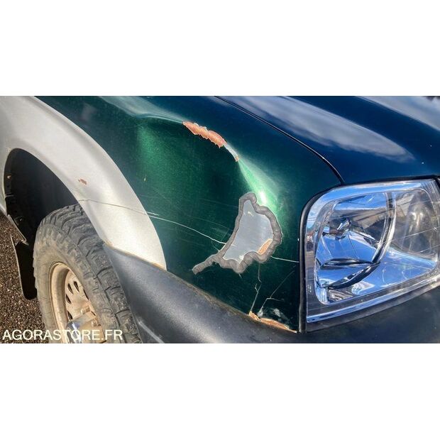 1999 MITSUBISHI L200-47437633