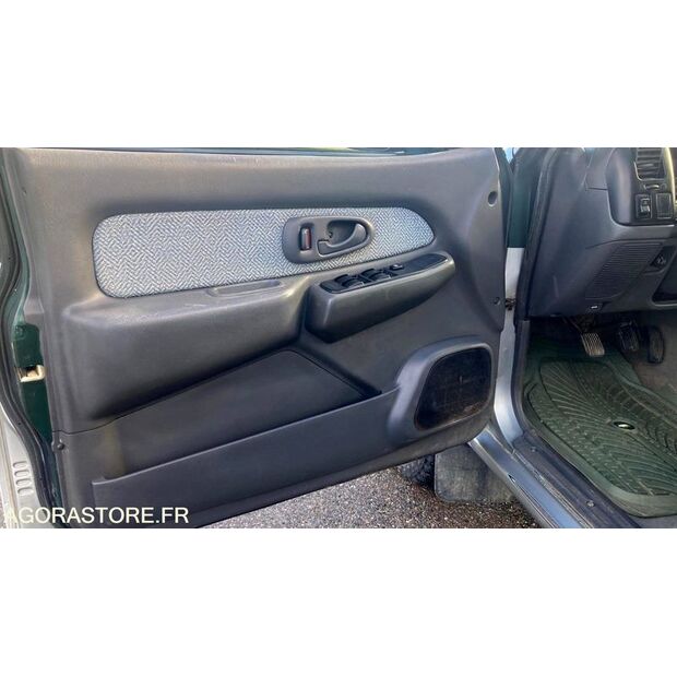 1999 MITSUBISHI L200-47437653