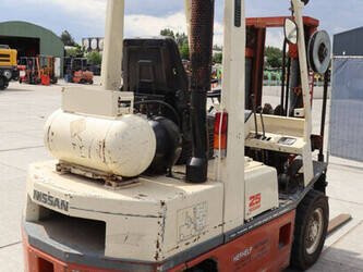 nissan-ph02a25u-1456824-47437857