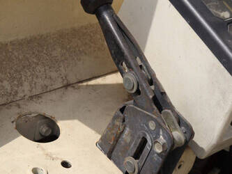 nissan-ph02a25u-1456824-47437878
