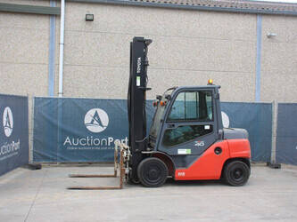 Image for LIFTS 2015 Toyota 40-8FD35N for Sale in Belgium
