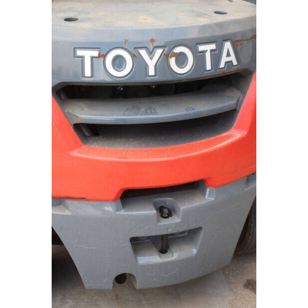 2015 Toyota 40-8FD35N-47437976