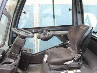 2015-toyota-40-8fd35n-1456827-47437982