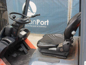 2007-toyota-42-7fgf25-1456830-47438051
