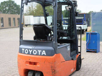 2014-toyota-8fbet16-1456834-47438178