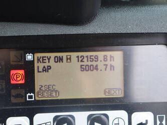 2014-toyota-8fbet16-1456834-47438199