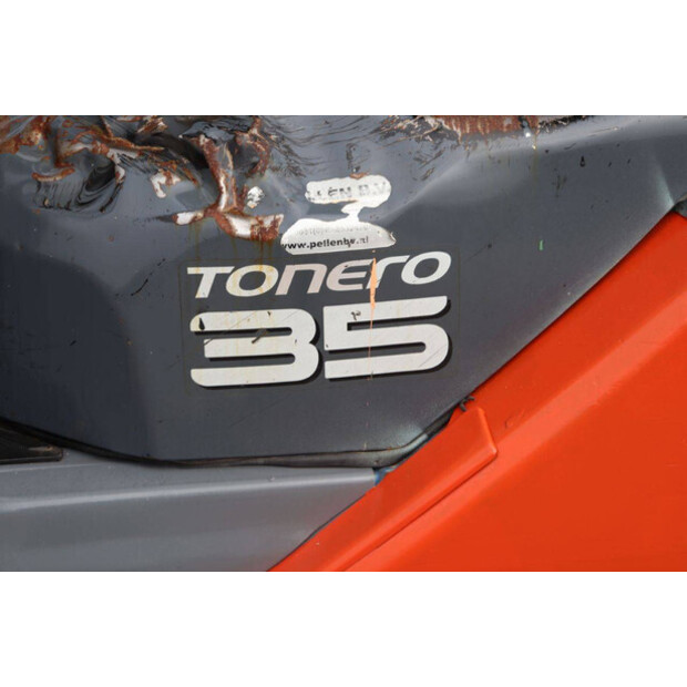 2017 Toyota 02-8FGJF35-47438230