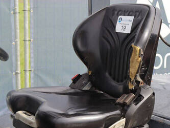 2017-toyota-02-8fgjf35-1456835-47438237