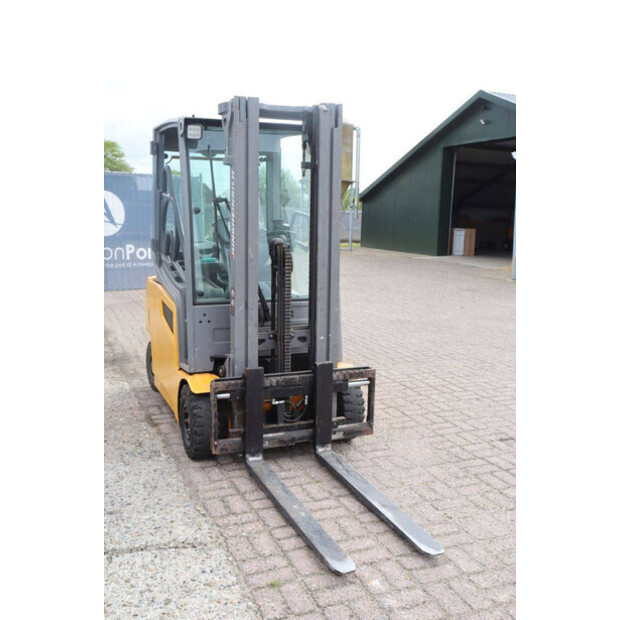 2018 Jungheinrich EFG316-47438256