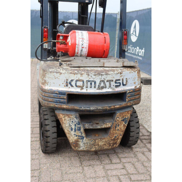 1989 كوماتسو FG25T-11E-47438345