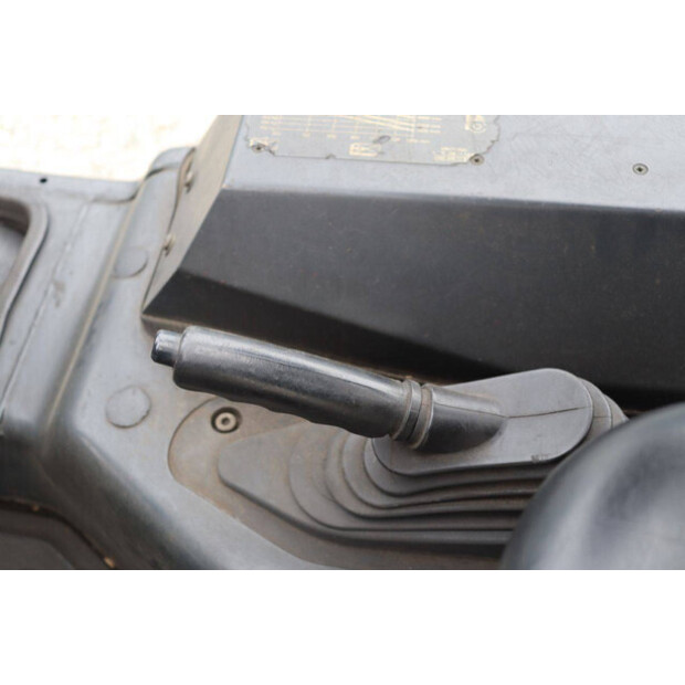 2005 Linde E30/03/600-47438390