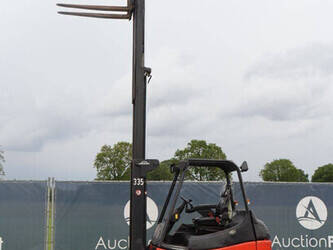 2005-linde-e30-03-600-1456839-47438398