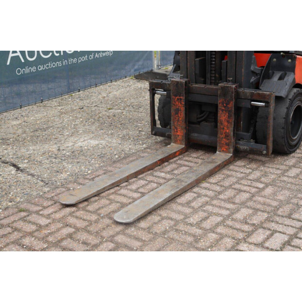 2011 Fenwick-Linde E30-03/600-47438417