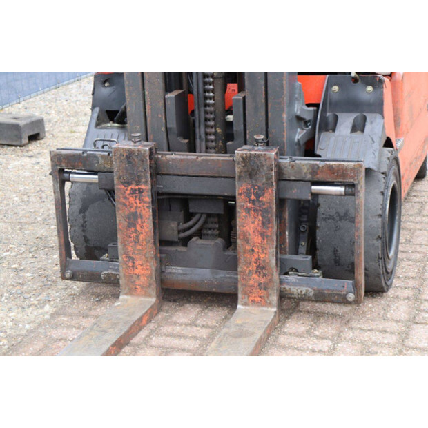 2011 Fenwick-Linde E30-03/600-47438418
