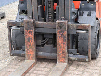 2011-fenwick-linde-e30-03-600-1456840-47438418