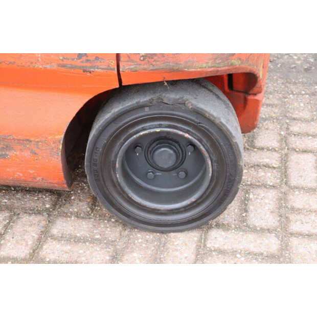 2011 Fenwick-Linde E30-03/600-47438423